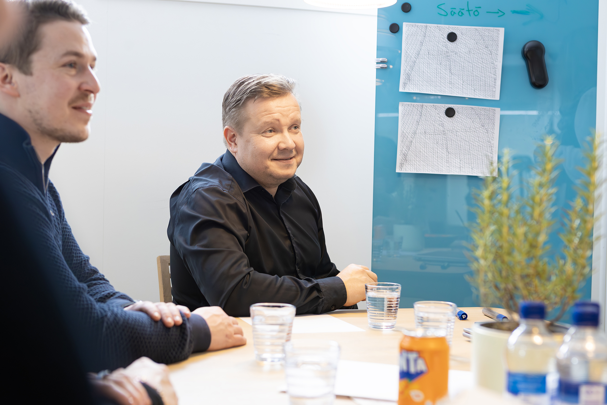 Esko_ja_Juha_kokouksessa.jpg